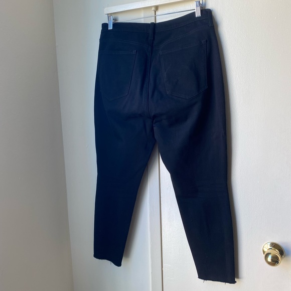 Banana Republic Women’s Black Jeans - Picture 5 of 7